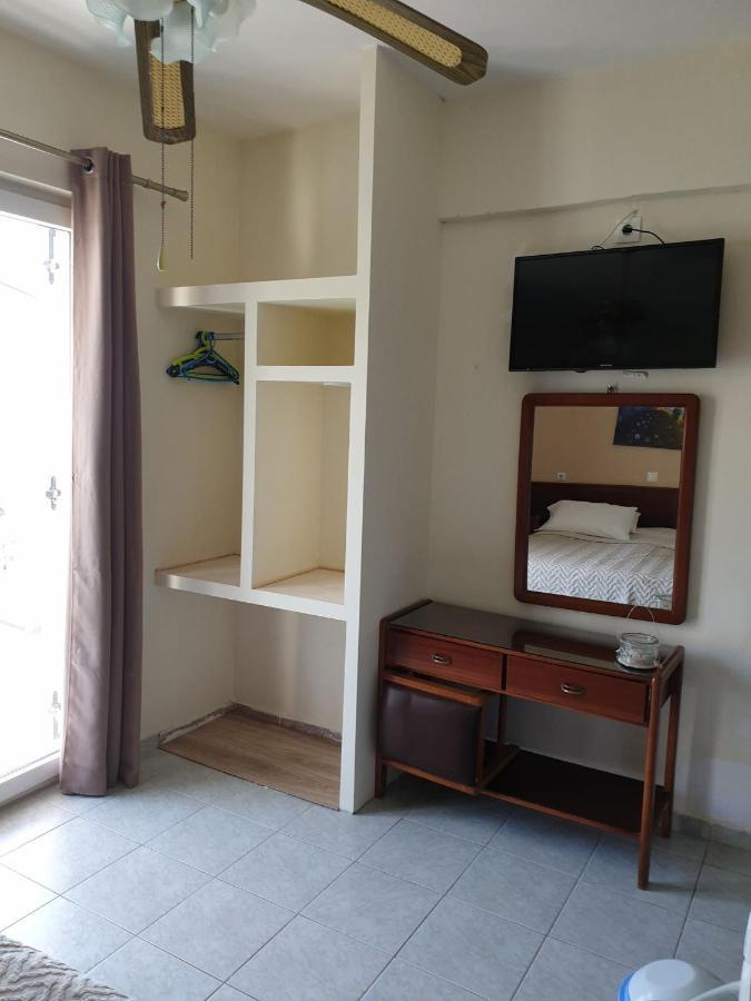 Ballas Apartments Agia Efimia Екстер'єр фото