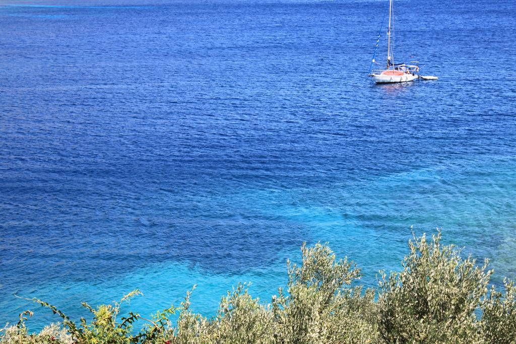 Ballas Apartments Agia Efimia Екстер'єр фото