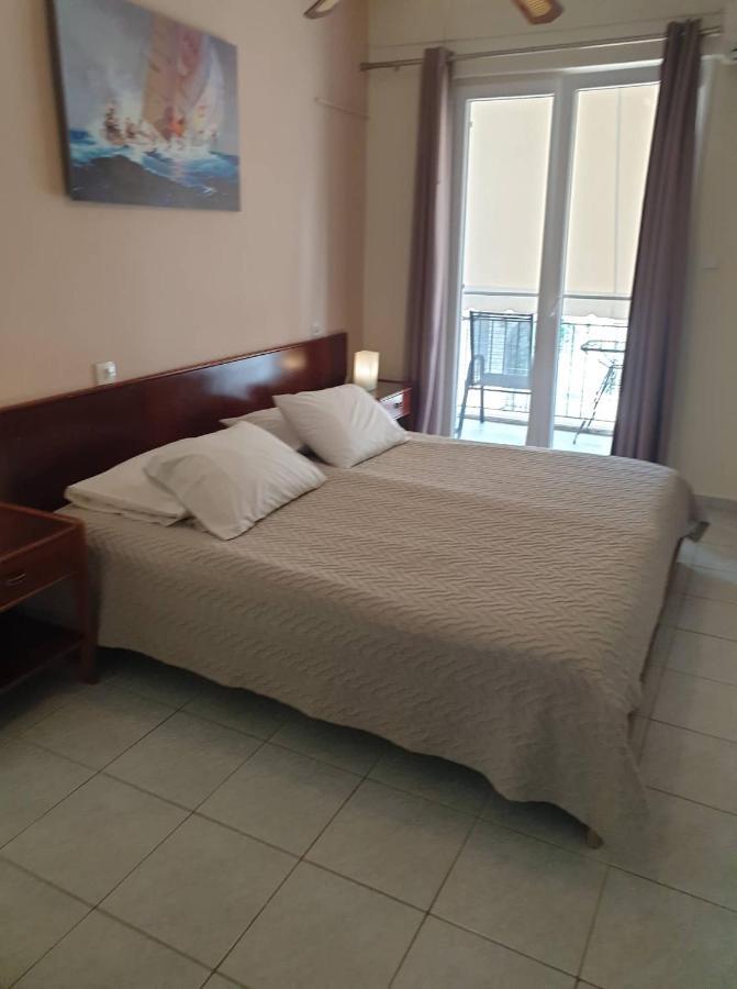 Ballas Apartments Agia Efimia Екстер'єр фото