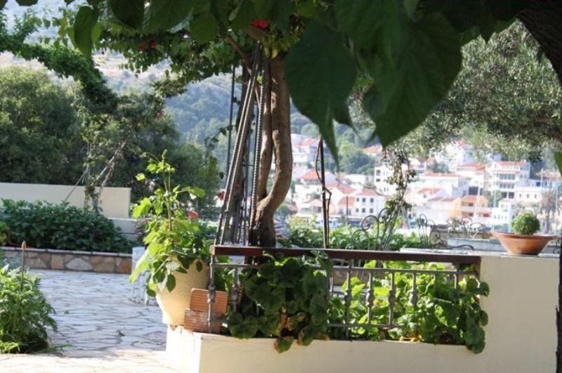 Ballas Apartments Agia Efimia Екстер'єр фото