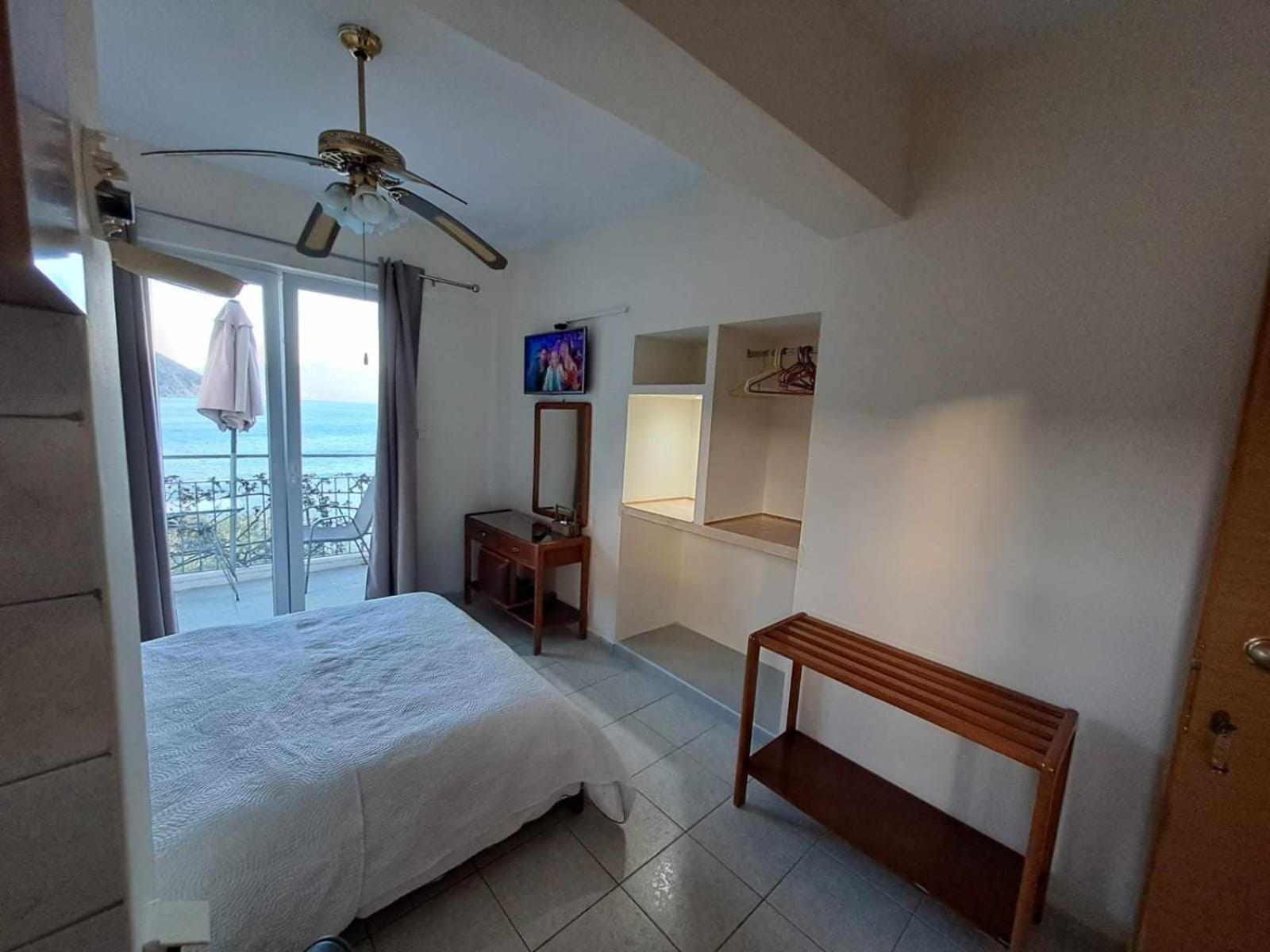Ballas Apartments Agia Efimia Екстер'єр фото