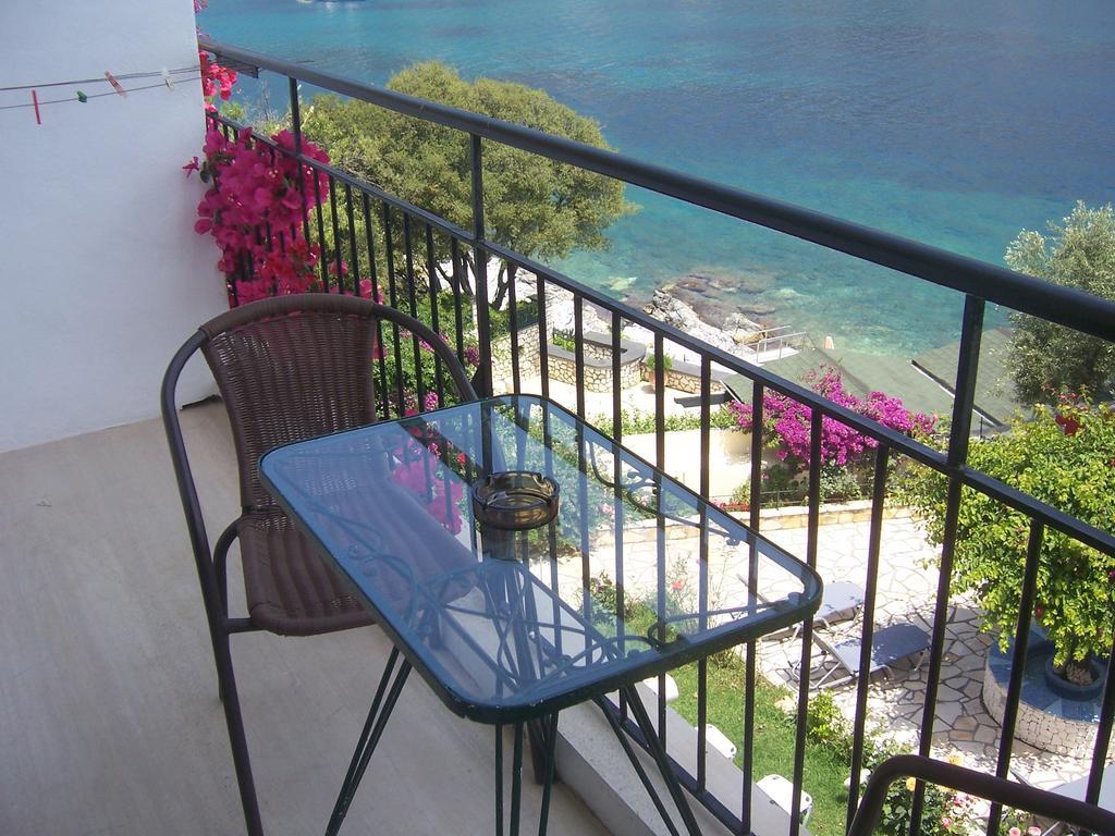 Ballas Apartments Agia Efimia Номер фото